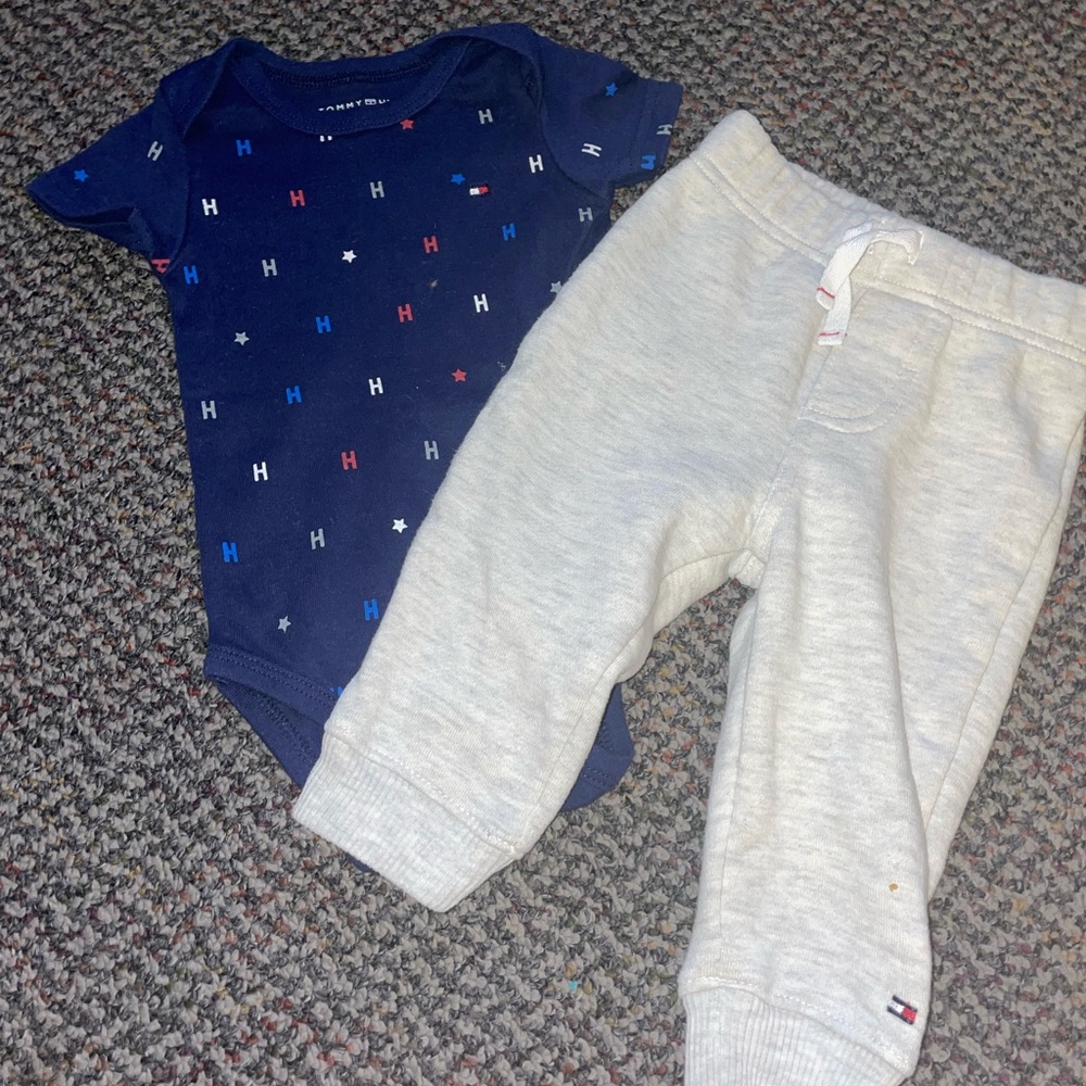 Tommy Hilfiger